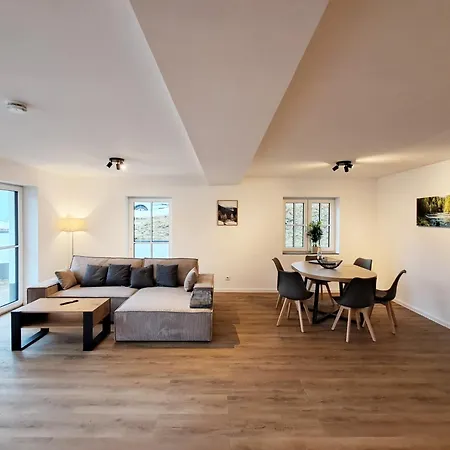 Daire Smart Haus Smaragd Smaragd - Wiesengruen *